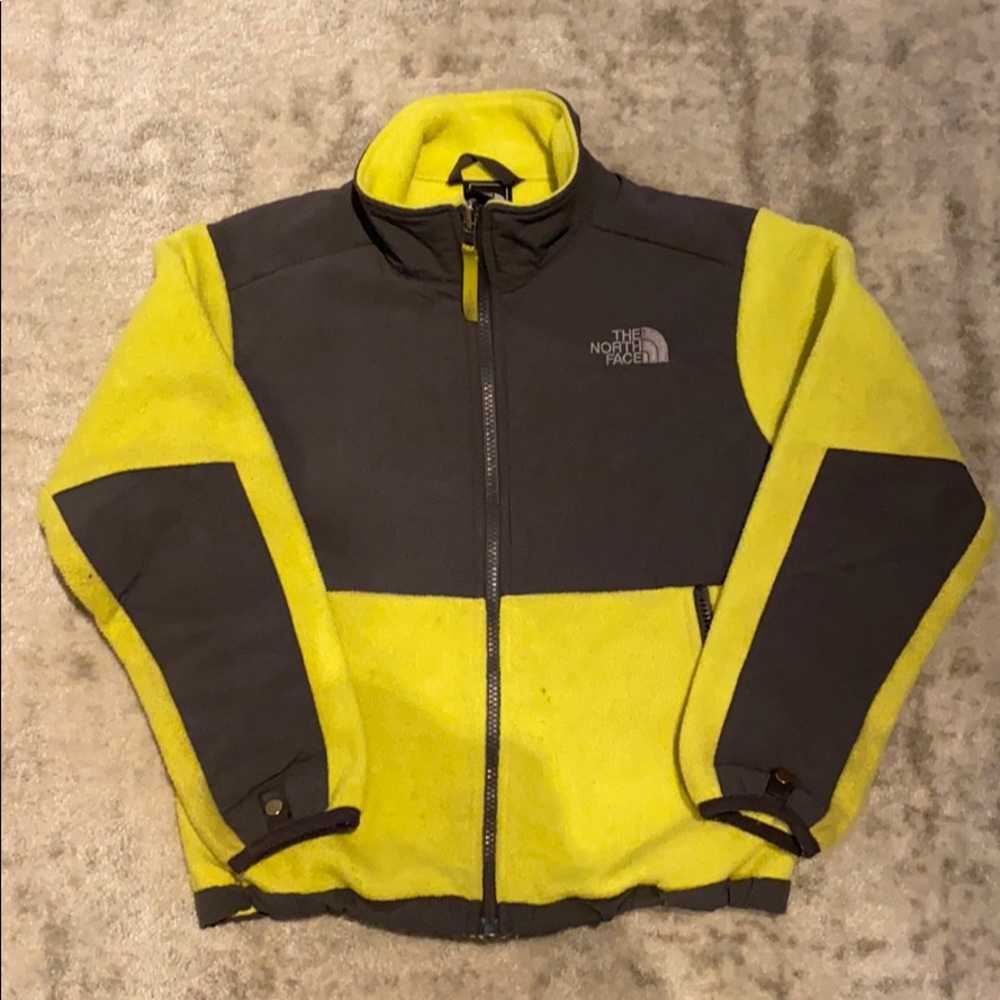 Boys full zip North Face Denali size S 7/8